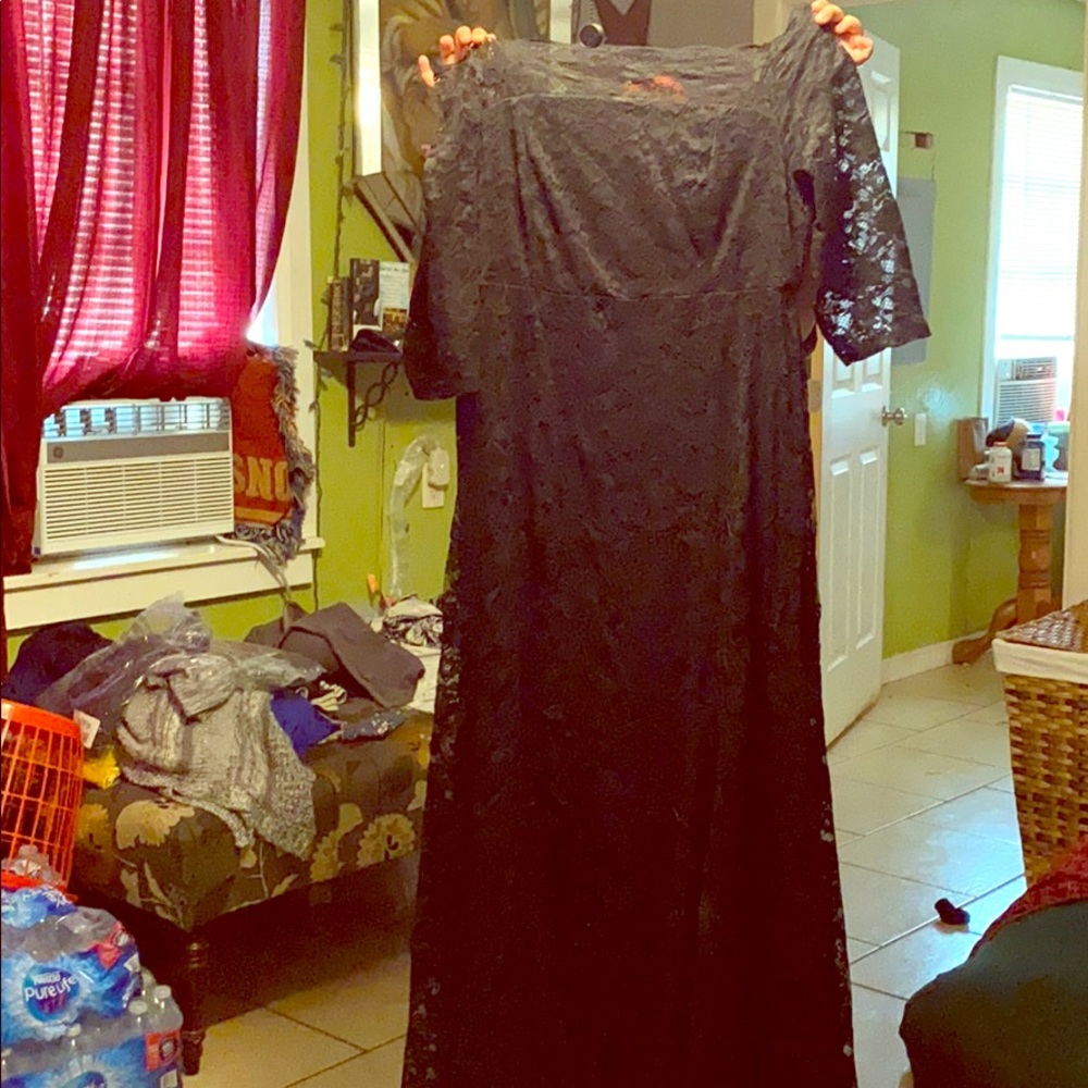 Dress only used once